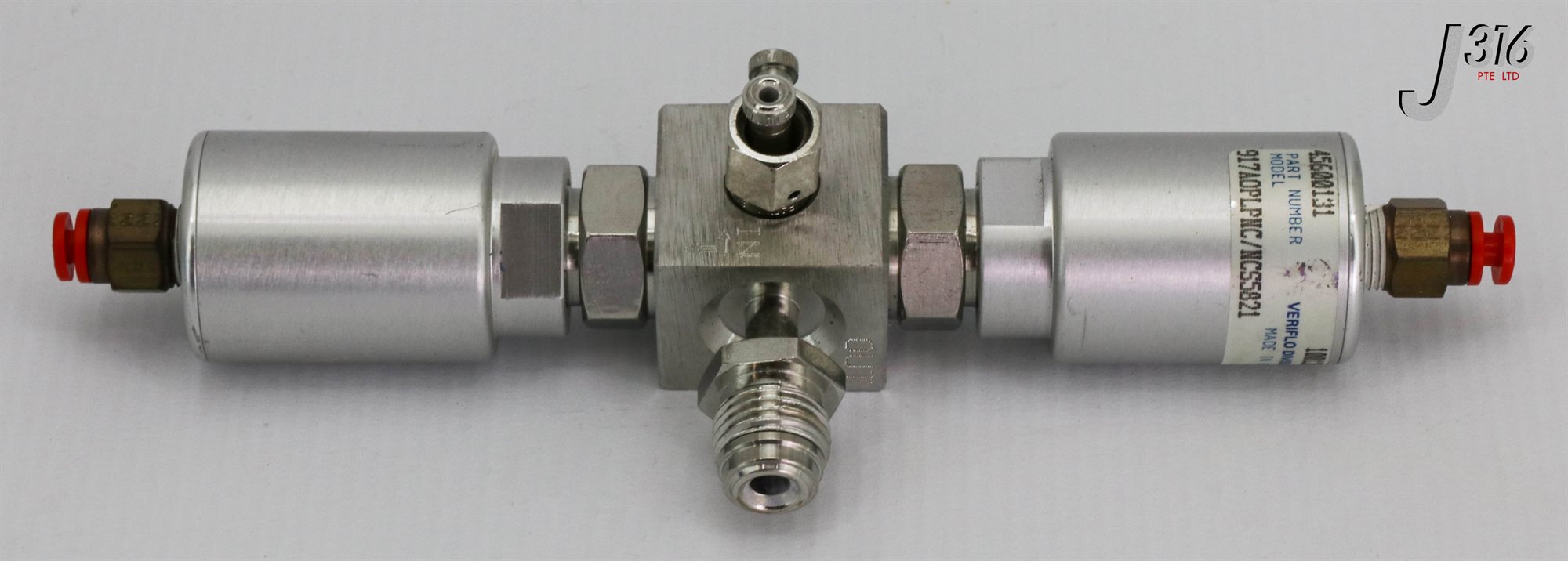 サンプル 15830 VERIFLO 3-WAY DIAPHRAGM VALVE, ¼